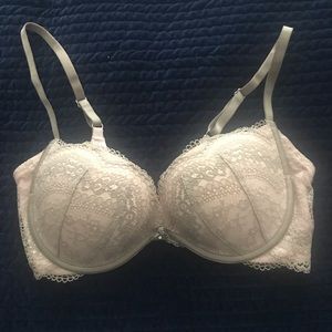Victoria Secret 34B Bra